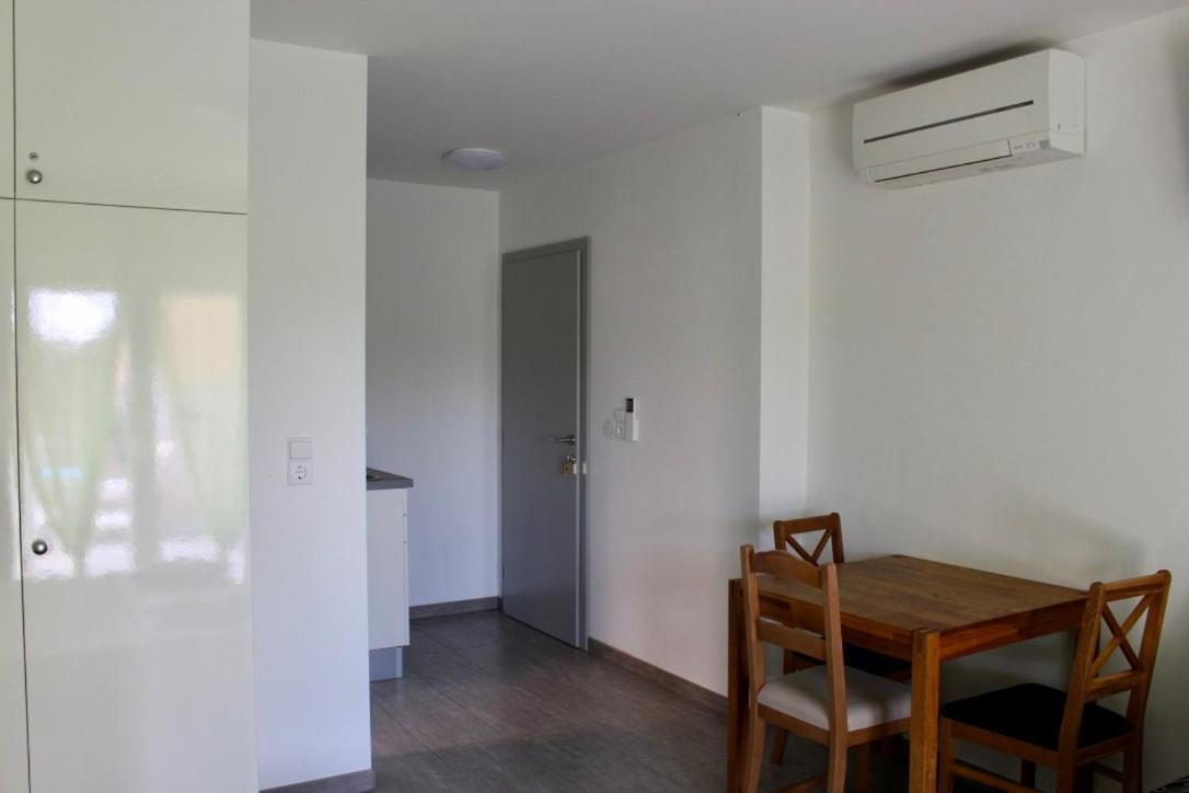 Filipovic Apartmani Медулин Экстерьер фото