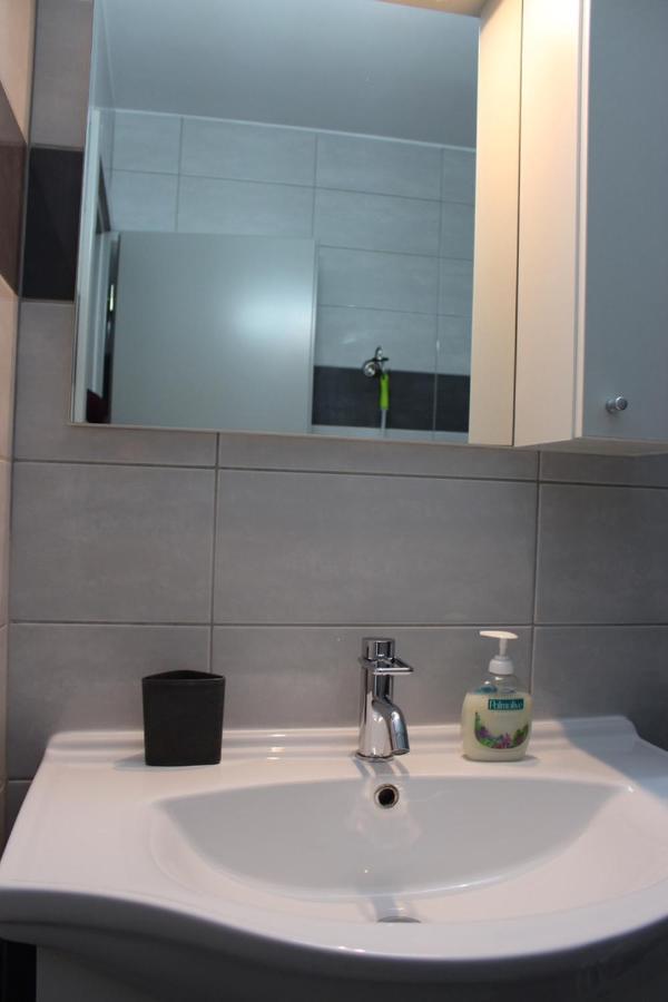 Filipovic Apartmani Медулин Экстерьер фото